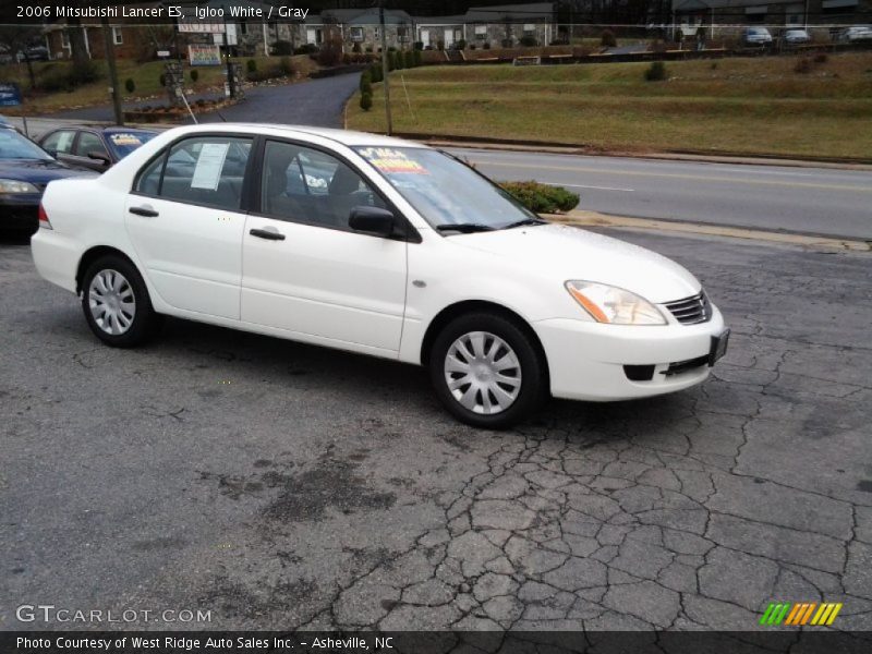 Igloo White / Gray 2006 Mitsubishi Lancer ES