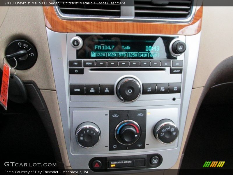 Gold Mist Metallic / Cocoa/Cashmere 2010 Chevrolet Malibu LT Sedan