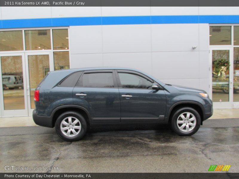 Pacific Blue / Gray 2011 Kia Sorento LX AWD