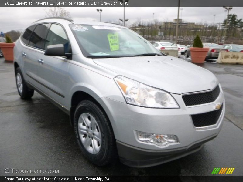 Silver Ice Metallic / Dark Gray/Light Gray 2011 Chevrolet Traverse LS