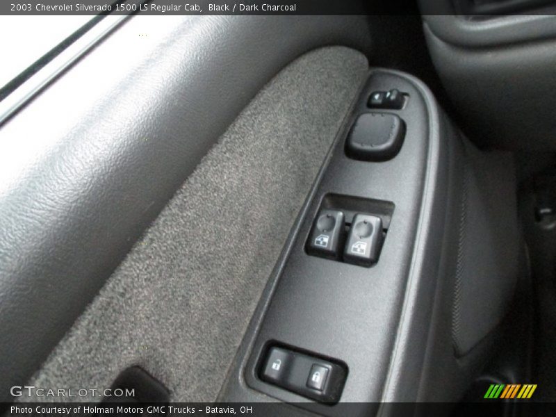 Black / Dark Charcoal 2003 Chevrolet Silverado 1500 LS Regular Cab
