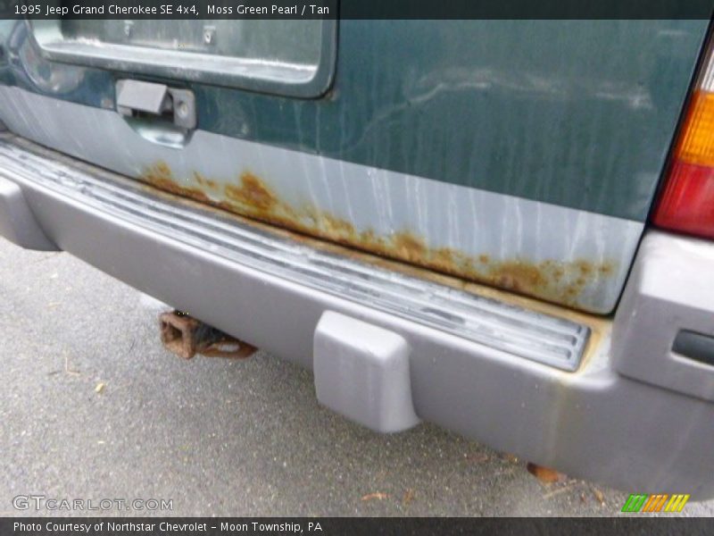Moss Green Pearl / Tan 1995 Jeep Grand Cherokee SE 4x4