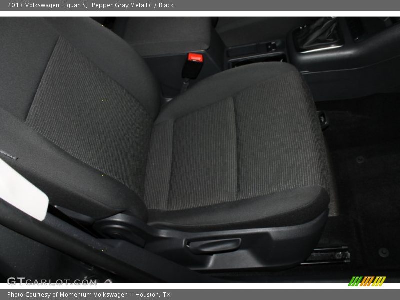 Pepper Gray Metallic / Black 2013 Volkswagen Tiguan S