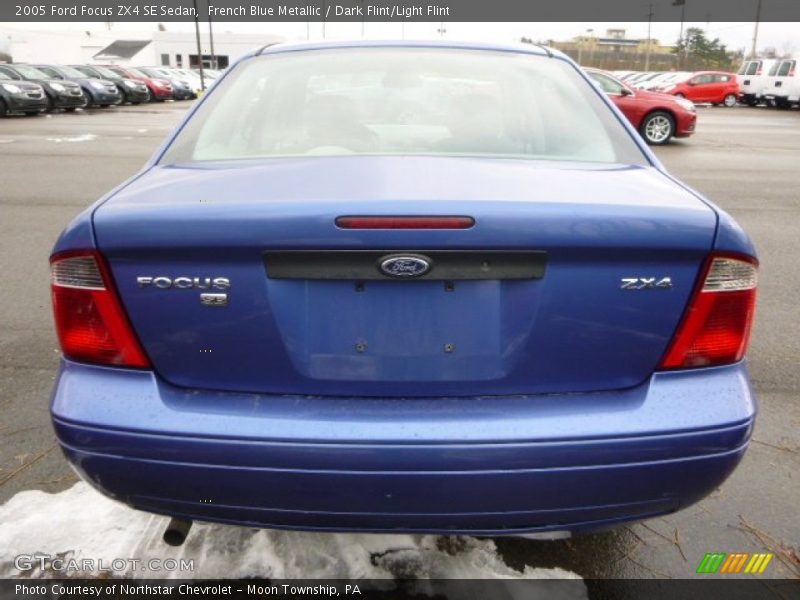 French Blue Metallic / Dark Flint/Light Flint 2005 Ford Focus ZX4 SE Sedan