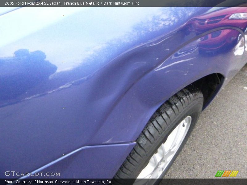 French Blue Metallic / Dark Flint/Light Flint 2005 Ford Focus ZX4 SE Sedan