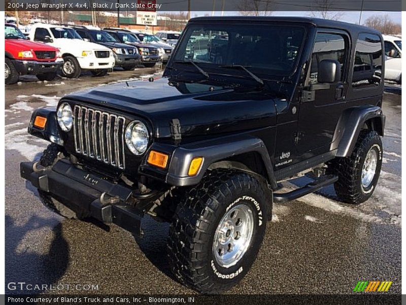 Black / Dark Slate Gray 2004 Jeep Wrangler X 4x4