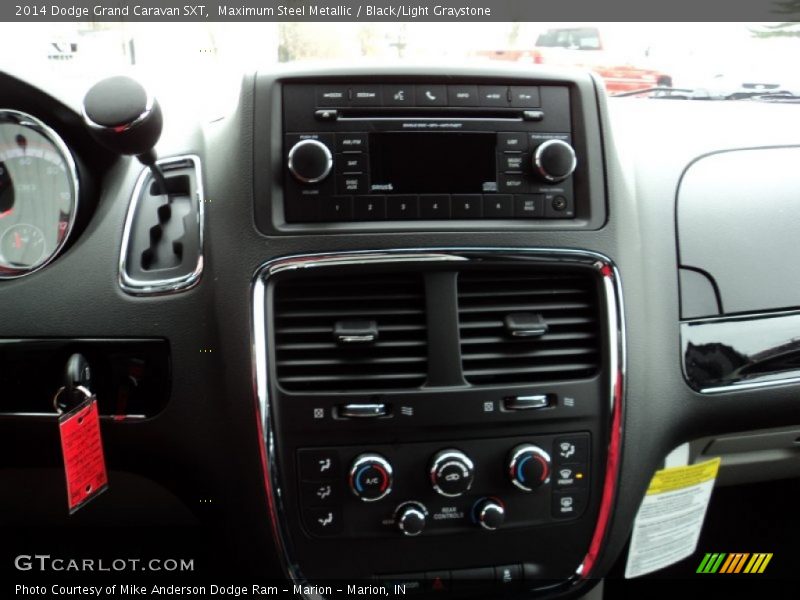 Maximum Steel Metallic / Black/Light Graystone 2014 Dodge Grand Caravan SXT