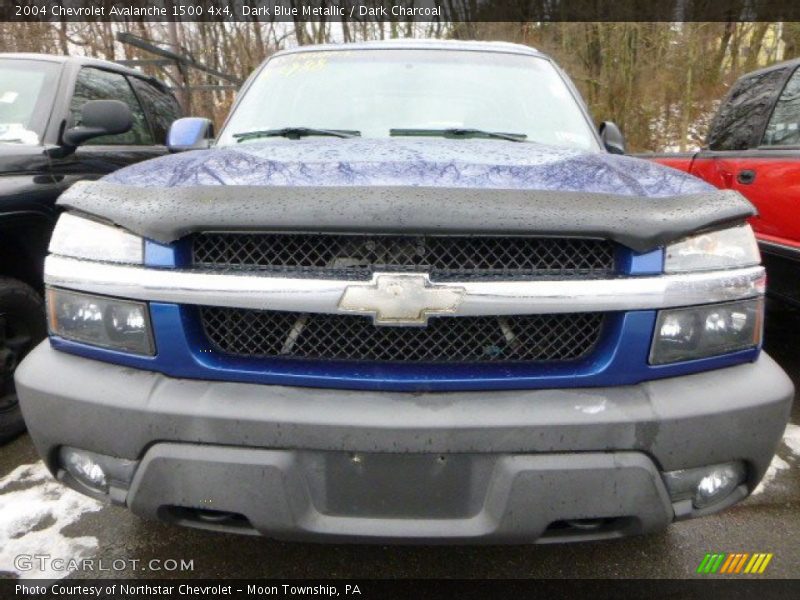 Dark Blue Metallic / Dark Charcoal 2004 Chevrolet Avalanche 1500 4x4