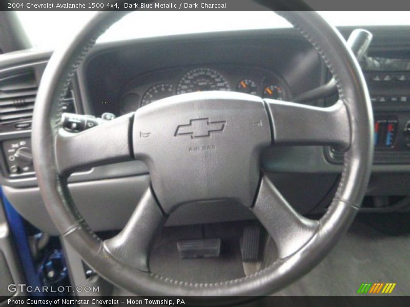 Dark Blue Metallic / Dark Charcoal 2004 Chevrolet Avalanche 1500 4x4