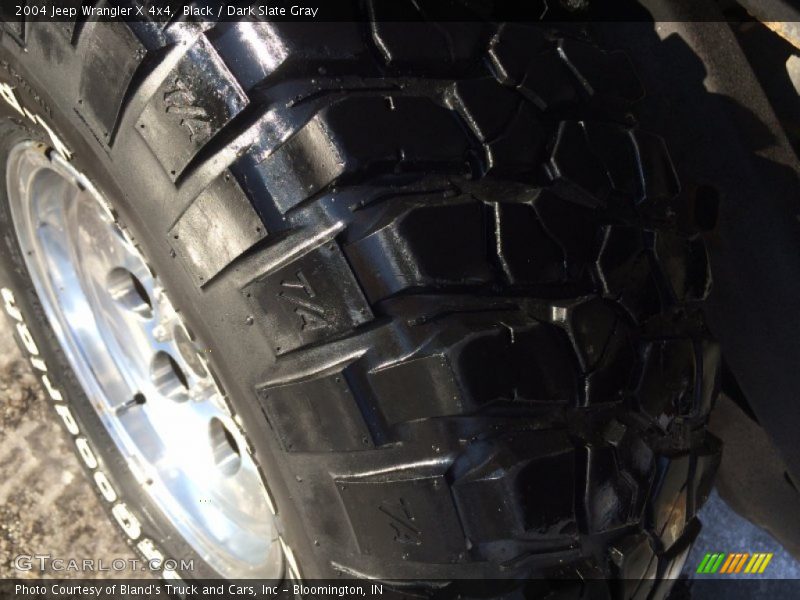 Black / Dark Slate Gray 2004 Jeep Wrangler X 4x4