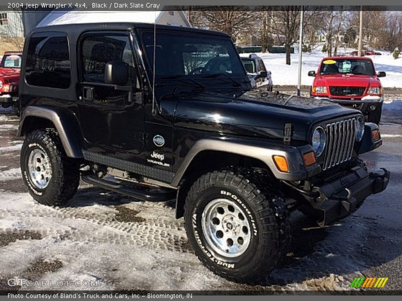 Black / Dark Slate Gray 2004 Jeep Wrangler X 4x4