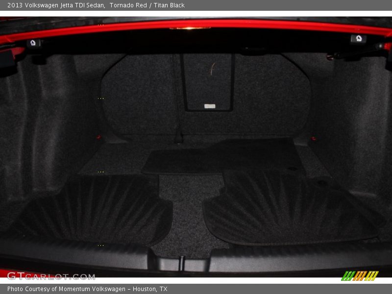 Tornado Red / Titan Black 2013 Volkswagen Jetta TDI Sedan