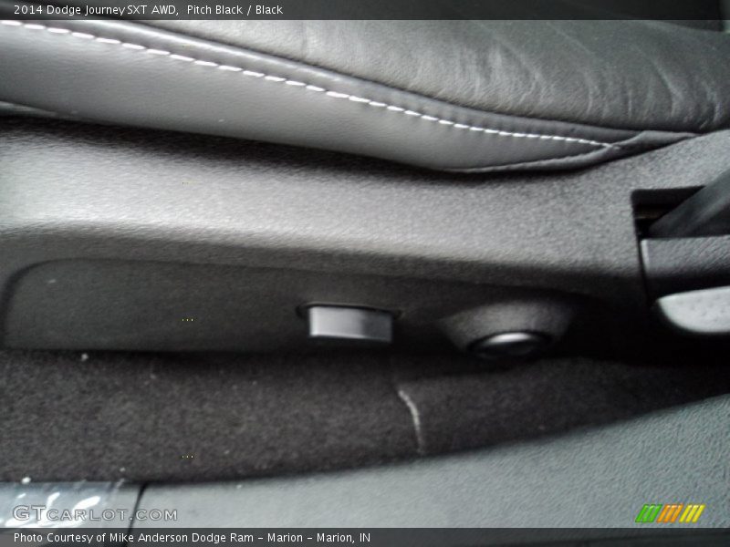 Pitch Black / Black 2014 Dodge Journey SXT AWD