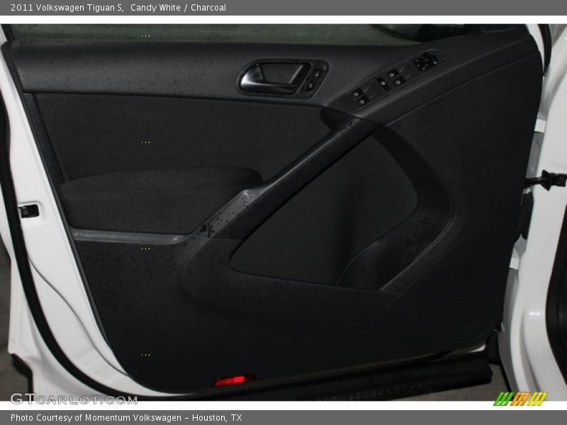 Candy White / Charcoal 2011 Volkswagen Tiguan S