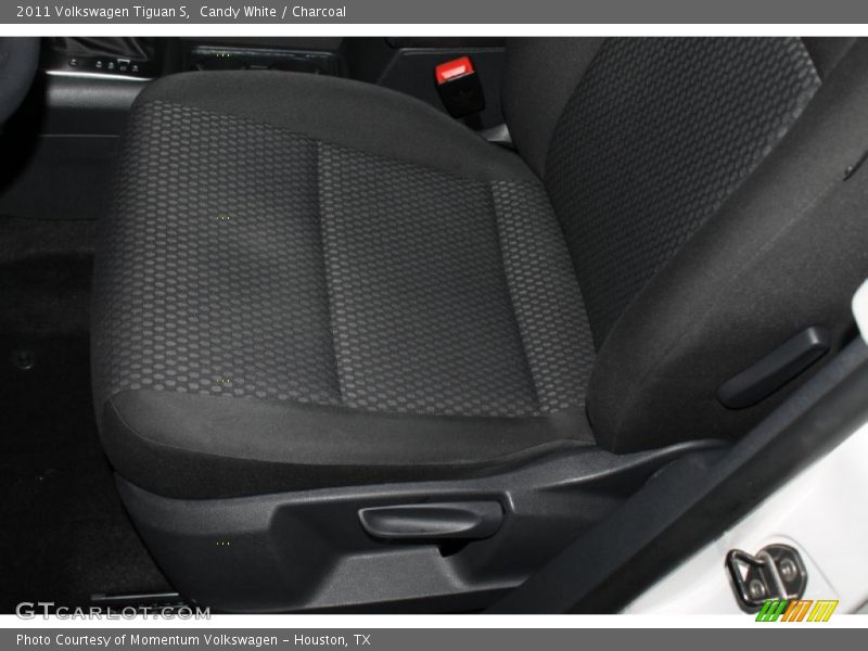 Candy White / Charcoal 2011 Volkswagen Tiguan S