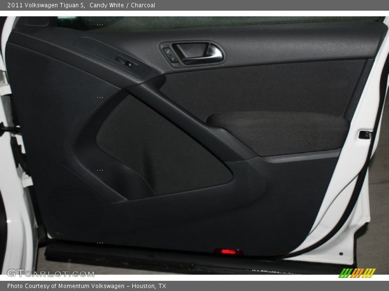 Candy White / Charcoal 2011 Volkswagen Tiguan S