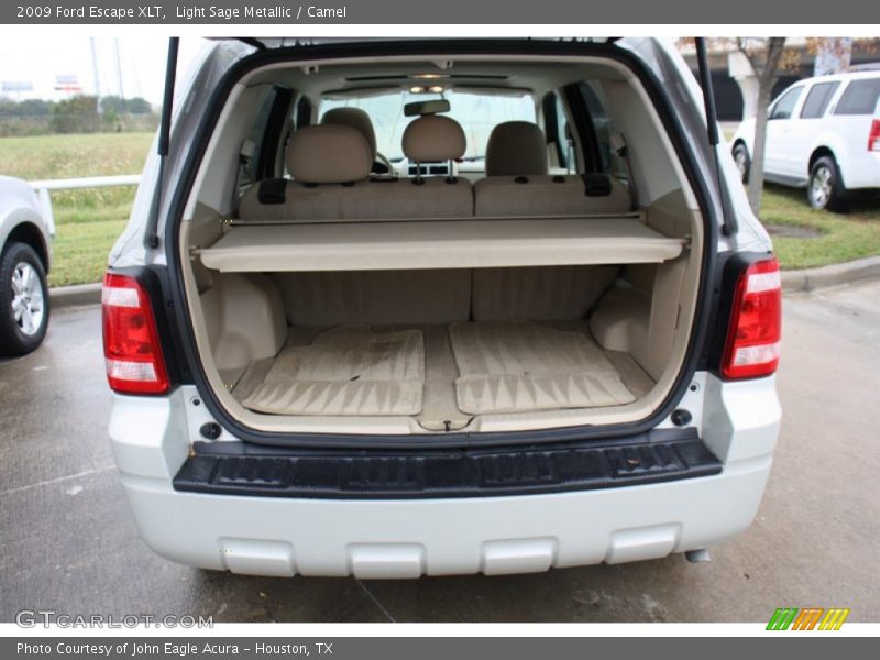 Light Sage Metallic / Camel 2009 Ford Escape XLT