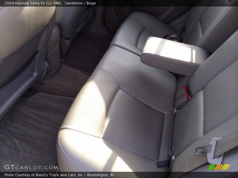 Sandstone / Beige 2004 Hyundai Santa Fe GLS 4WD