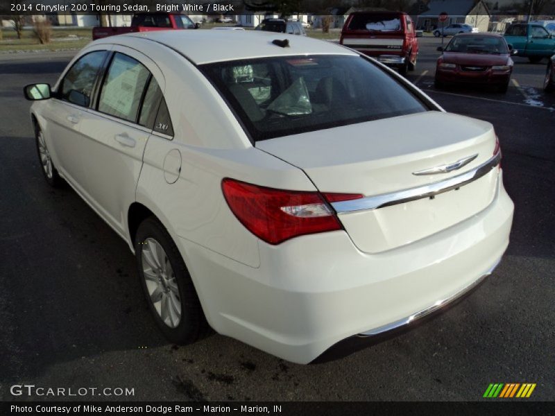 Bright White / Black 2014 Chrysler 200 Touring Sedan