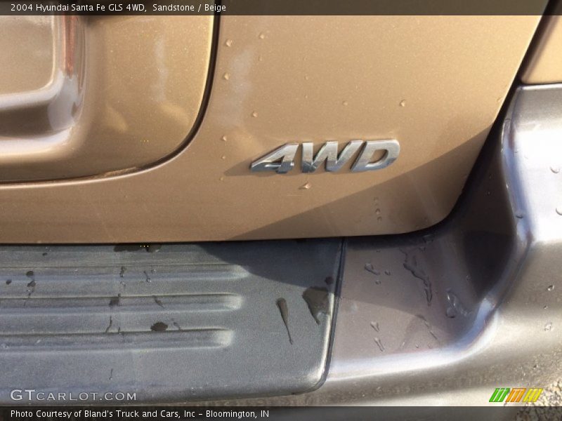Sandstone / Beige 2004 Hyundai Santa Fe GLS 4WD