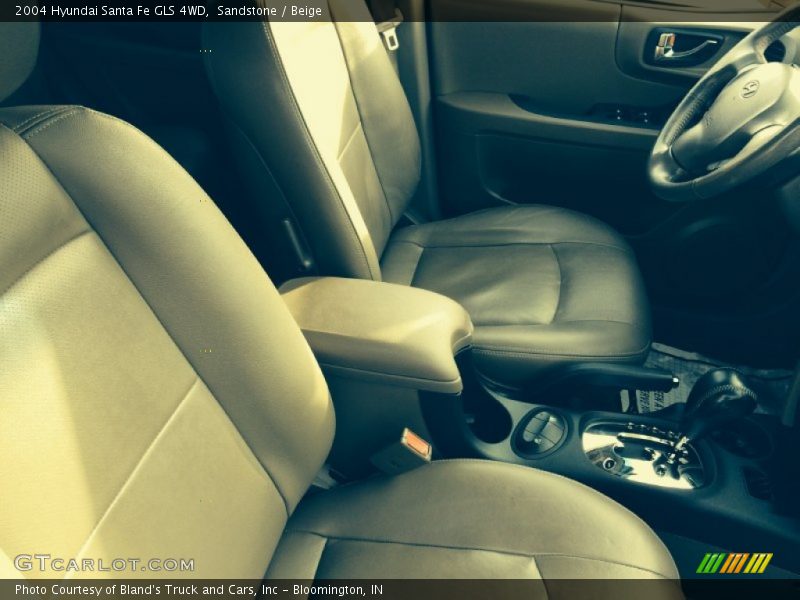 Sandstone / Beige 2004 Hyundai Santa Fe GLS 4WD