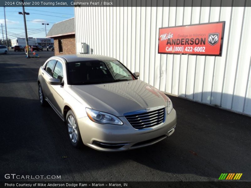 Cashmere Pearl / Black 2014 Chrysler 200 Touring Sedan