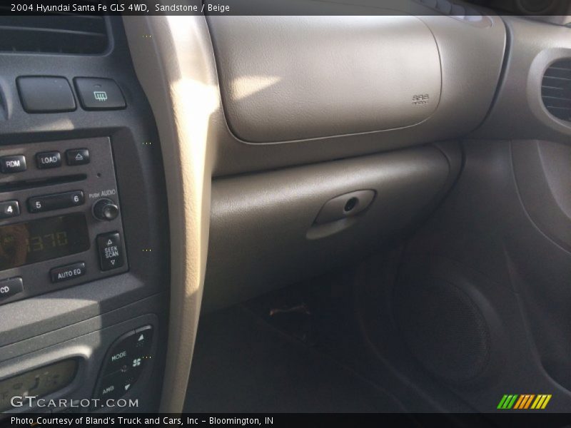 Sandstone / Beige 2004 Hyundai Santa Fe GLS 4WD