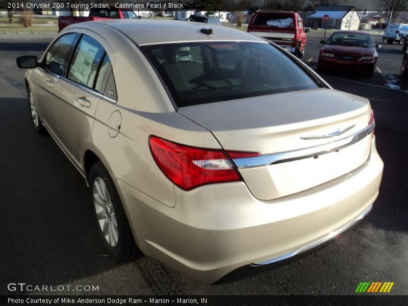 Cashmere Pearl / Black 2014 Chrysler 200 Touring Sedan