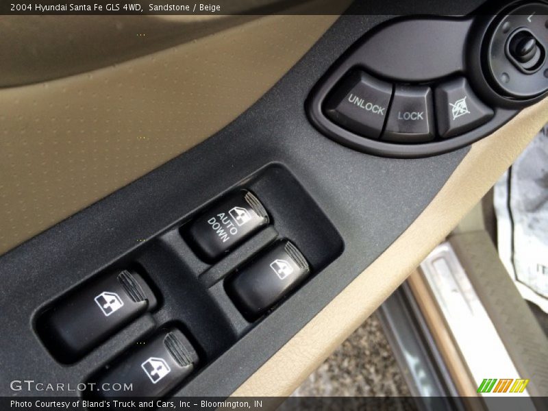 Sandstone / Beige 2004 Hyundai Santa Fe GLS 4WD