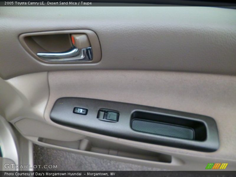 Desert Sand Mica / Taupe 2005 Toyota Camry LE