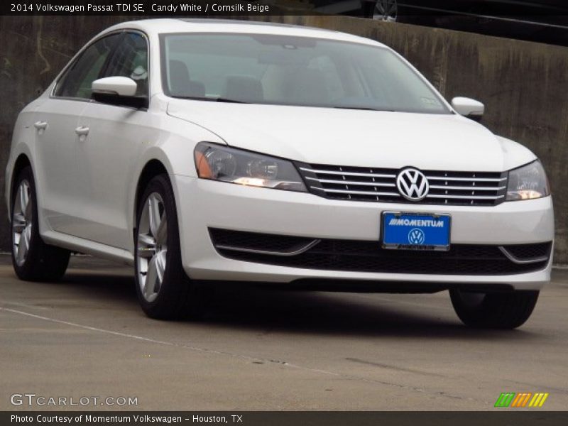 Candy White / Cornsilk Beige 2014 Volkswagen Passat TDI SE