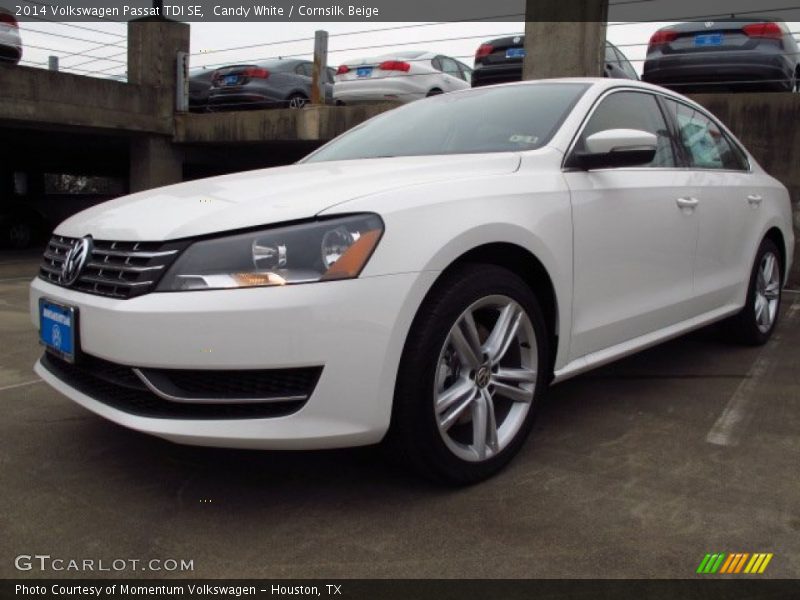 Candy White / Cornsilk Beige 2014 Volkswagen Passat TDI SE