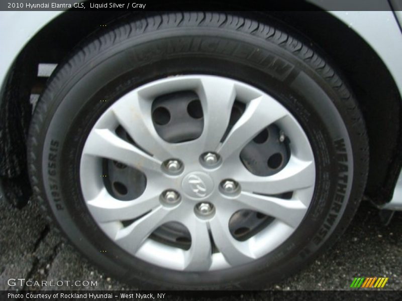 Liquid Silver / Gray 2010 Hyundai Elantra GLS
