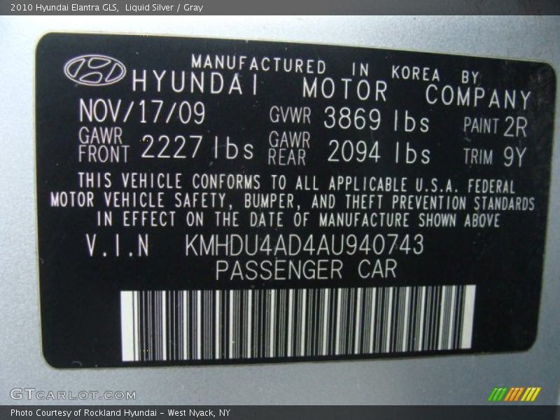 Liquid Silver / Gray 2010 Hyundai Elantra GLS
