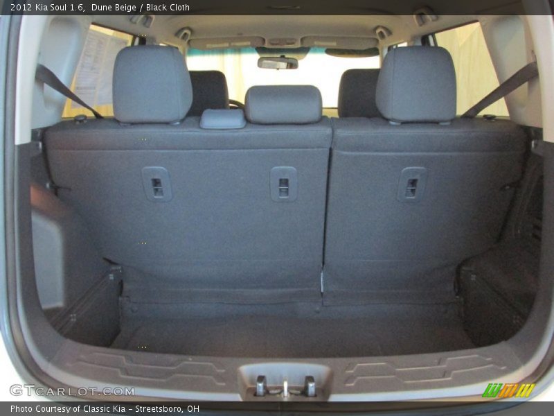 Dune Beige / Black Cloth 2012 Kia Soul 1.6