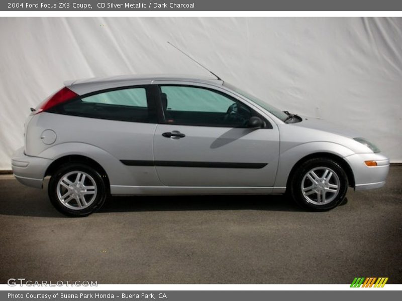  2004 Focus ZX3 Coupe CD Silver Metallic