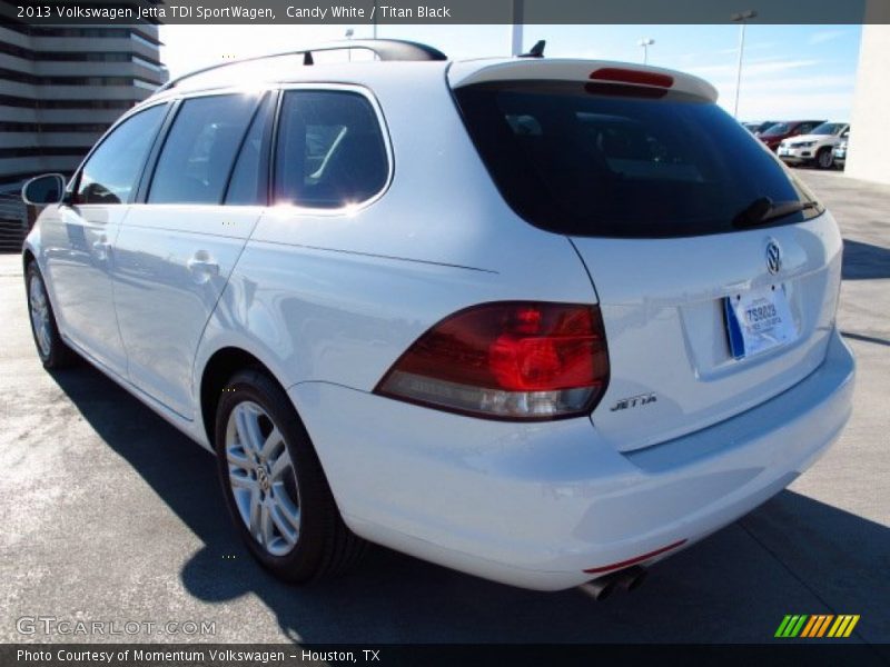 Candy White / Titan Black 2013 Volkswagen Jetta TDI SportWagen