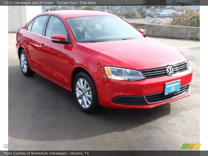 Tornado Red / Titan Black 2013 Volkswagen Jetta SE Sedan