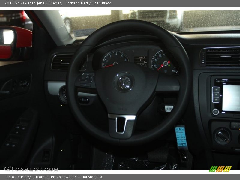 Tornado Red / Titan Black 2013 Volkswagen Jetta SE Sedan
