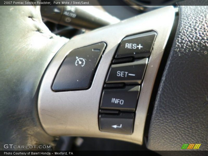 Pure White / Steel/Sand 2007 Pontiac Solstice Roadster