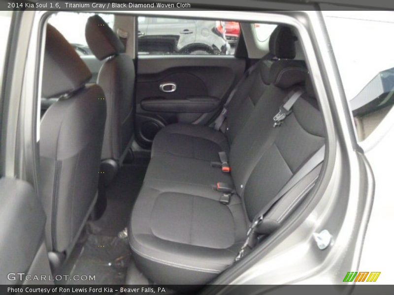 Titanium Gray / Black Diamond Woven Cloth 2014 Kia Soul 1.6