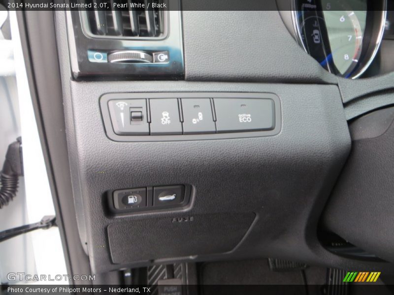 Pearl White / Black 2014 Hyundai Sonata Limited 2.0T