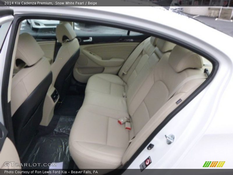 Snow White Pearl / Beige 2014 Kia Cadenza Premium