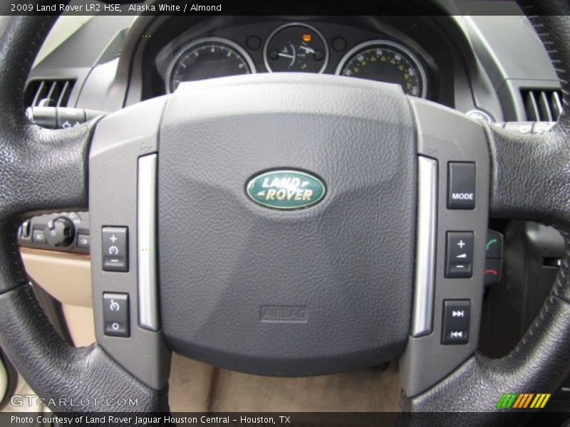 Alaska White / Almond 2009 Land Rover LR2 HSE