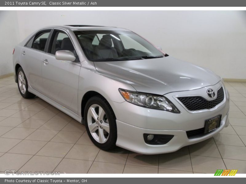 Classic Silver Metallic / Ash 2011 Toyota Camry SE