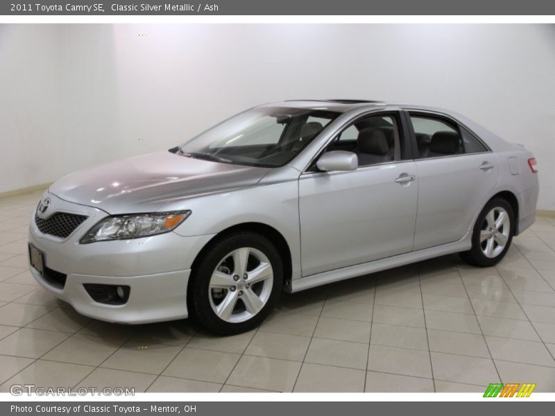 Classic Silver Metallic / Ash 2011 Toyota Camry SE