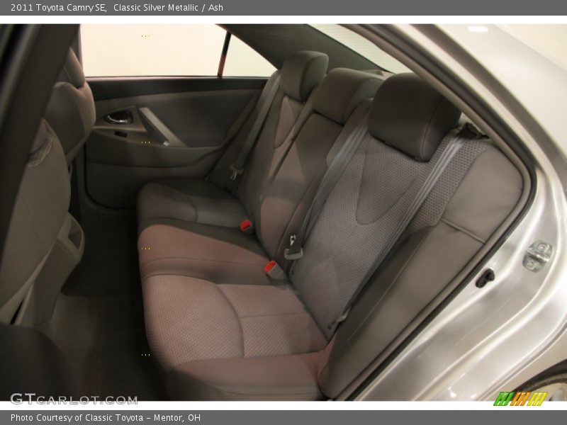 Classic Silver Metallic / Ash 2011 Toyota Camry SE