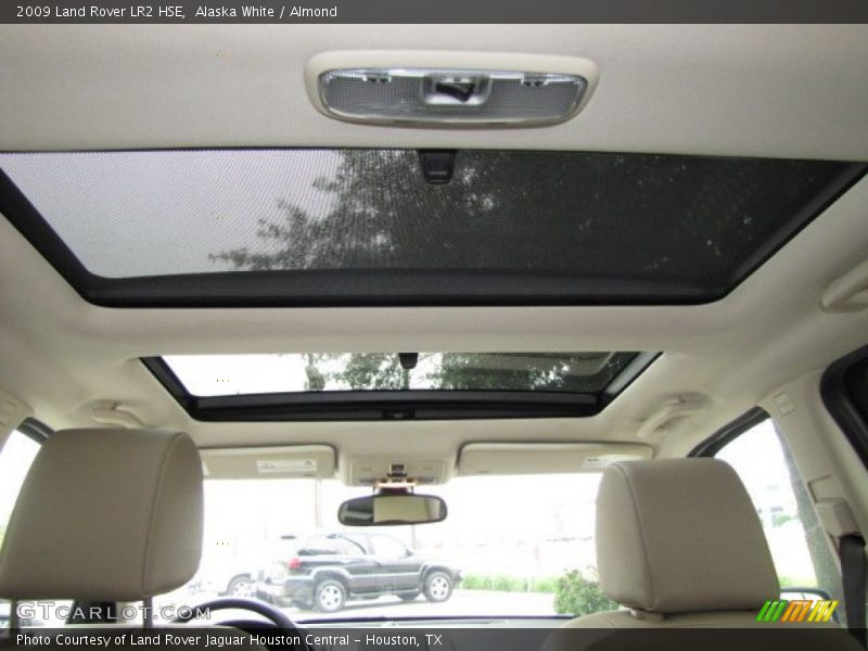 Alaska White / Almond 2009 Land Rover LR2 HSE