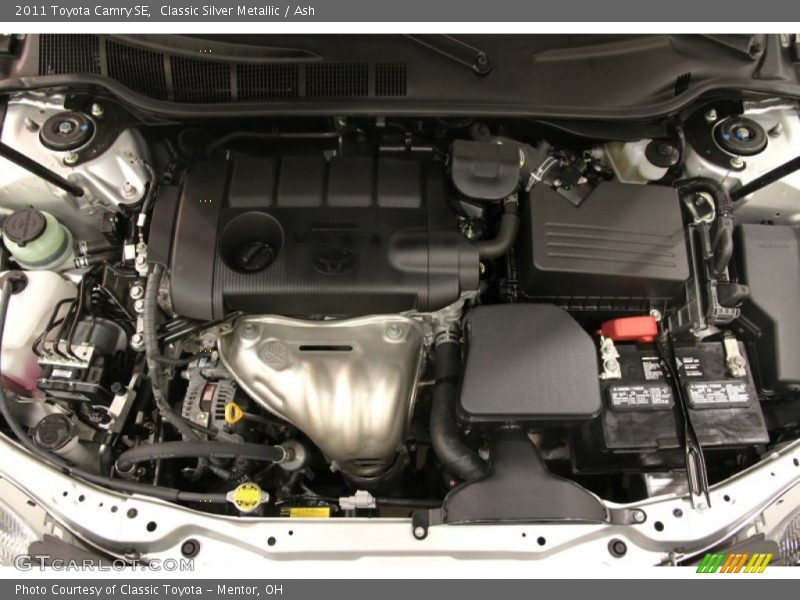 Classic Silver Metallic / Ash 2011 Toyota Camry SE