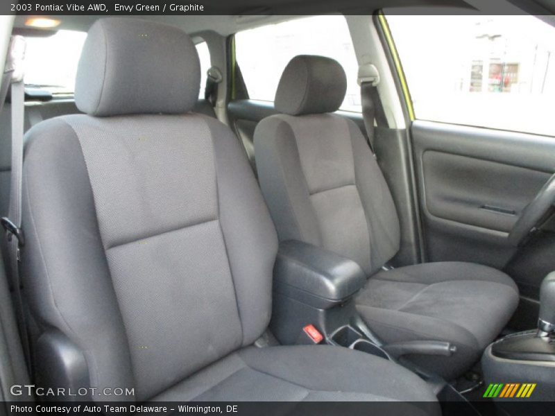 Front Seat of 2003 Vibe AWD